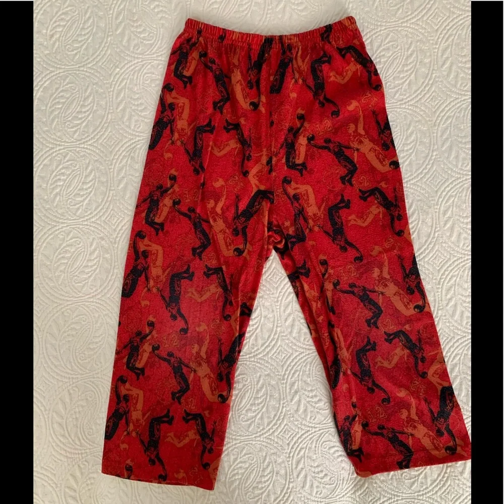 J Khaki Pajama Set Boys XS (4/5) Red Black 3 Pieces Top Pants Shorts Basketball